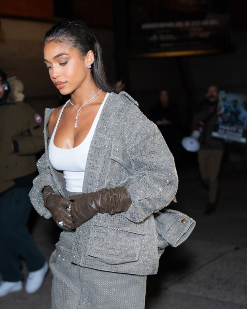 Lori Harvey at Marc Jacobs Fashion Show in New York, February 2024 2