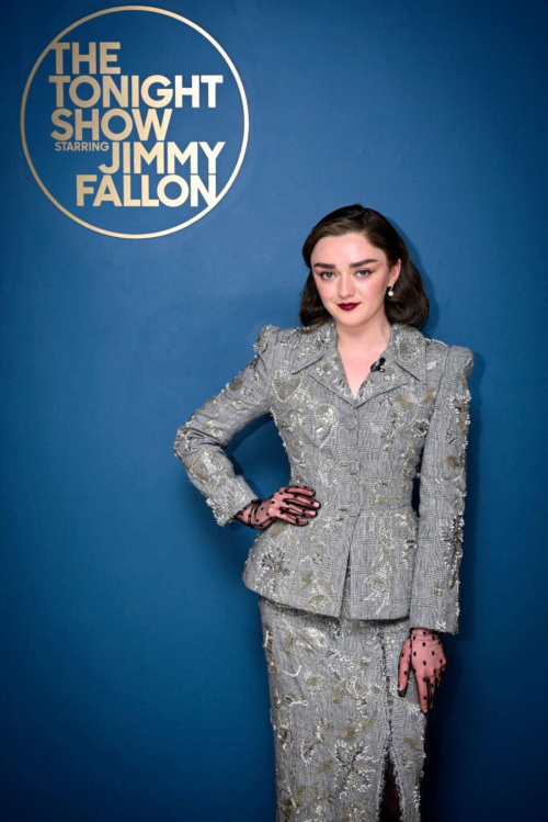 Maisie Williams at Tonight Show Starring Jimmy Fallon, February 2024 4