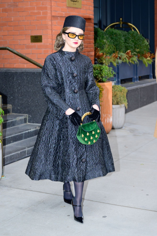 Maisie Williams Leaves Her Hotel in New York, February 2024 2