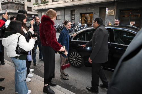 Maude Apatow Arrives at Palazzo Parigi Milan Fashion Week, February 2024 1