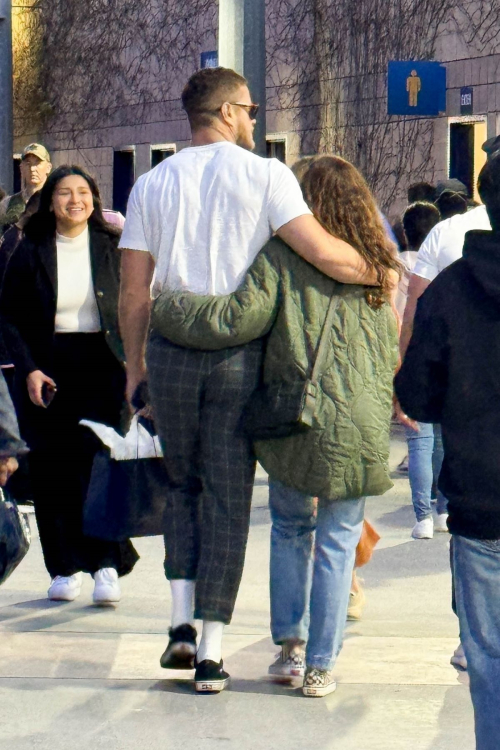 Minka Kelly and Dan Reynolds at LA Galaxy vs Inter-Miami Match Carson, February 2024 1