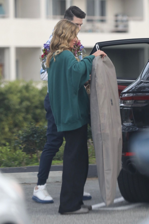 Nicole Young Filming Selling Sunset in Hollywood, February 2024 5