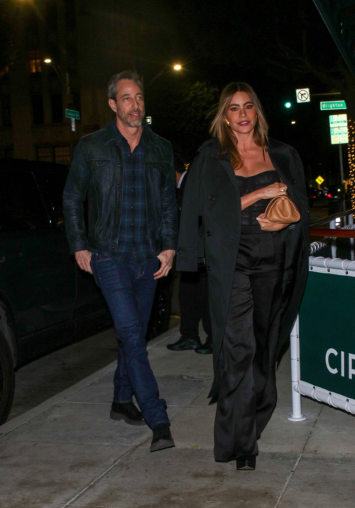 Sofia Vergara and Justin Saliman on a Dinner Date in Beverly Hills, February 2024 3