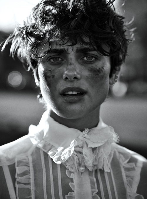 Taylor Hill for Elle Magazine, March 2024 1