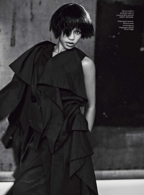 Taylor Russell in Vogue Italy, March 2024 7