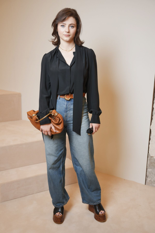 Thomasin McKenzie at Chloe Womenswear FW24-25 Show in Paris, February 2024 4