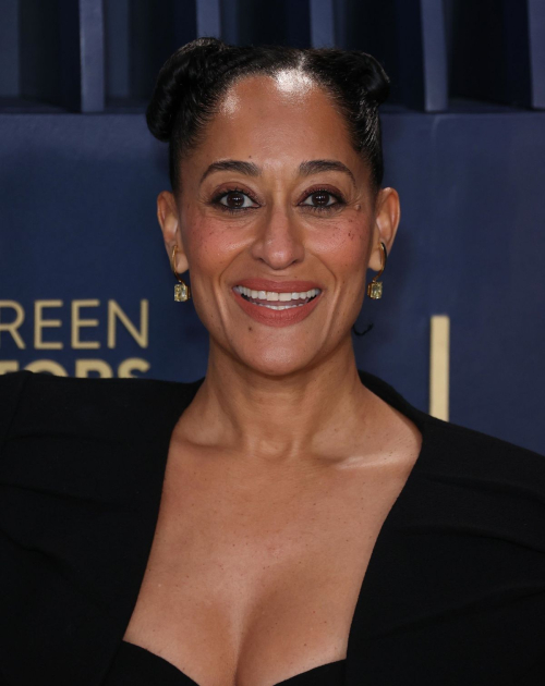 Tracee Ellis Ross at 30th Annual Screen Actors Guild Awards, February 2024 1