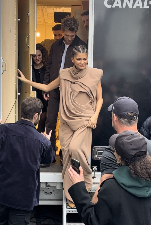 Zendaya Leaves Interview for Dune 2 in Paris, February 2024 3