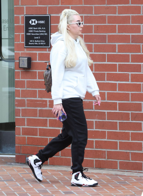 Amanda Bynes Out and About Los Angeles, February 2024 5