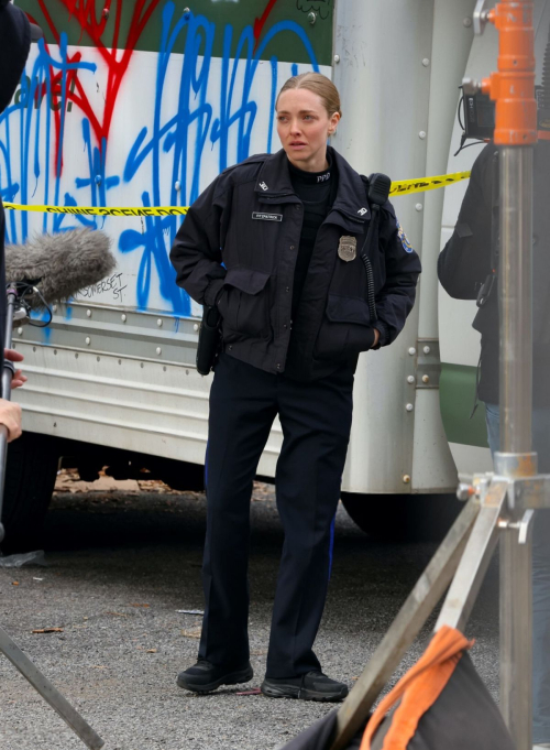 Amanda Seyfried on the Set of Long Bright River in New York 4