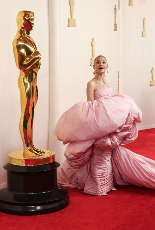 Ariana Grande at 96th Annual Academy Awards in Los Angeles, March 2024 6