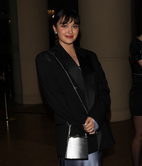 Ariela Barer at GLAAD Media Awards in Beverly Hills, March 2024 4