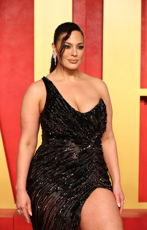 Ashley Graham at Vanity Fair Oscar Party, March 2024 6