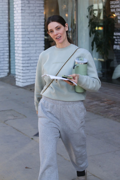 Ashley Greene Leaving Nail Salon in Studio City, March 2024 1