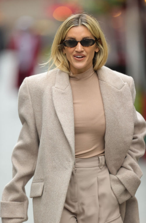 Ashley Roberts Leaves Heart Radio London, March 2024 3