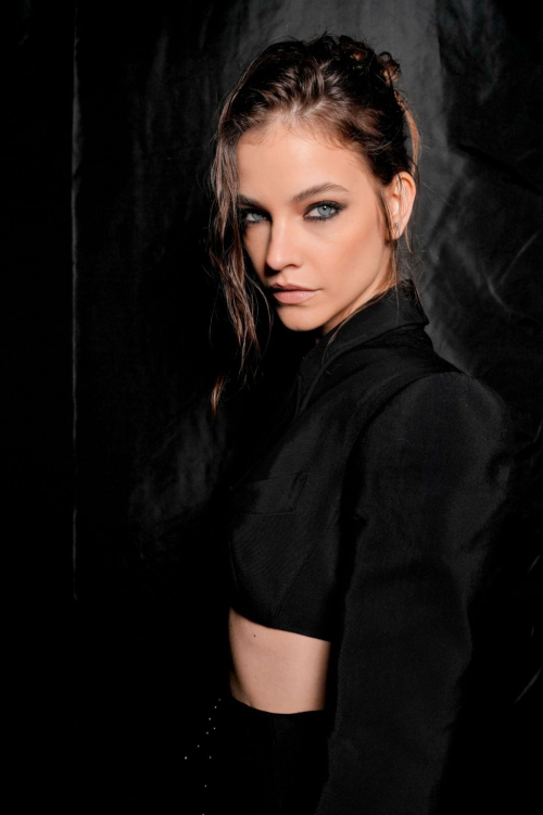 Barbara Palvin at Mugler Fashion Show Paris Fashion Week, March 2024 4