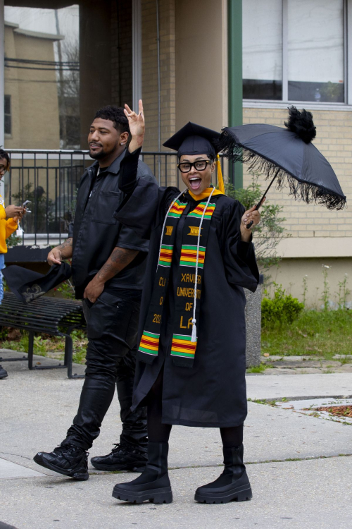 Blac Chyna Tamar Braxton and Swaggy P Film Graduation Day Scenes New Orleans, February 2024 6