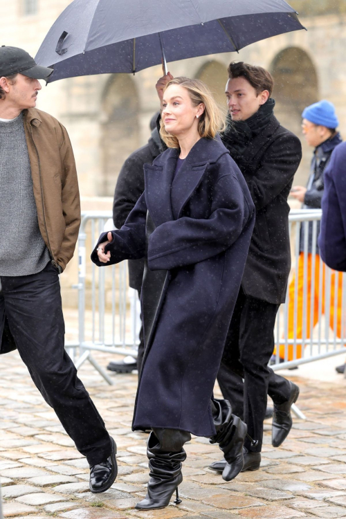 Brie Larson at Loewe Fashion Show Paris Fashion Week, March 2024 2