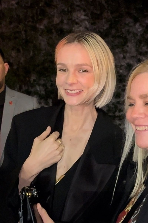 Carey Mulligan Greets Fans at Netflix Pre-Oscar Party in Hollywood, March 2024 1