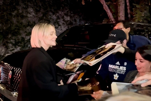 Carey Mulligan Greets Fans at Netflix Pre-Oscar Party in Hollywood, March 2024 3