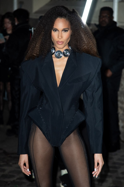 Cindy Bruna at Mugler Womenswear Fall/Winter Show Paris Fashion Week, March 2024 6