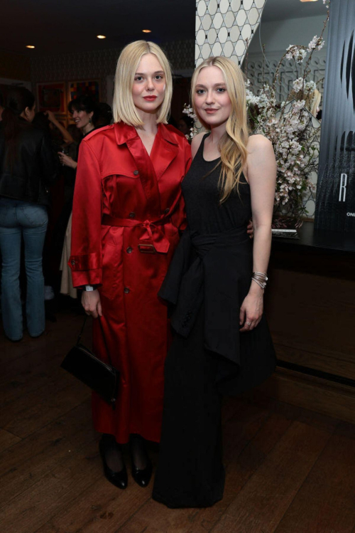 Dakota and Elle Fanning at Ripley NY Tastemaker Event in New York, March 2024 5