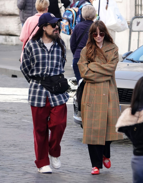 Dakota Johnson and Alessandro Michele Out in Rome, March 2024 8