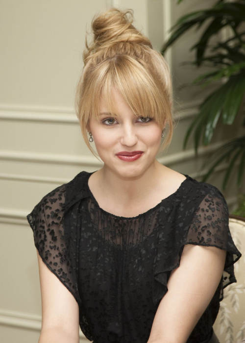 Dianna Agron I Am Number Four Press Conference November 2010 13