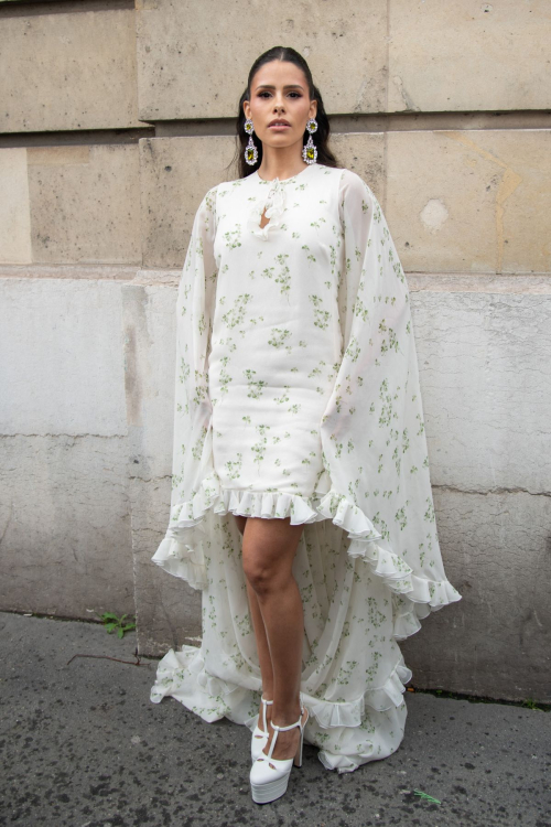 Dy Miryan at Giambattista Valli Fall/Winter Show Paris Fashion Week, March 2024 5