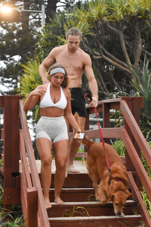 Eden Harper Out with Boyfriend and Their Dog on Gold Coast Beach, March 2024