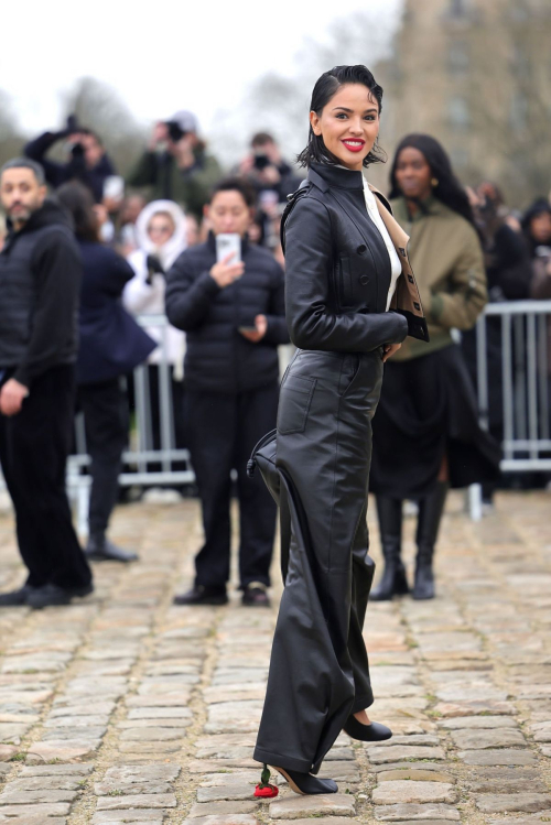 Eiza Gonzalez at Loewe Fashion Show Paris Fashion Week, March 2024 4