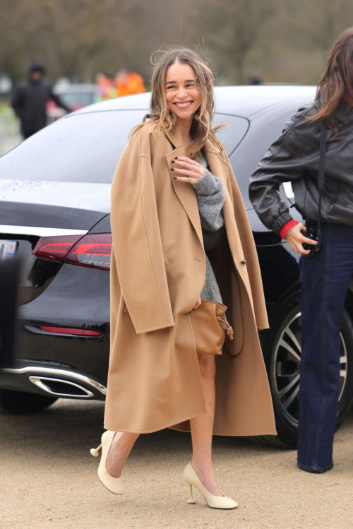 Emilia Clarke at Loewe Fall/Winter Show Paris Fashion Week, March 2024 2