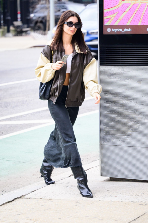 Emily Ratajkowski Heading to a Photoshoot in New York, March 2024