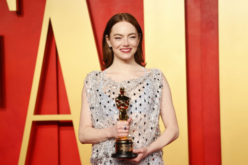 Emma Stone at Vanity Fair Oscar Party, March 2024 5