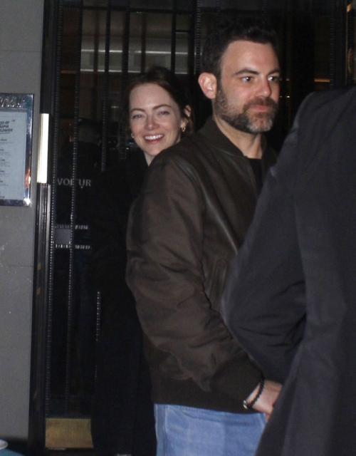 Emma Stone Leaves Private Louis Vuitton Dinner in Paris, March 2024 3