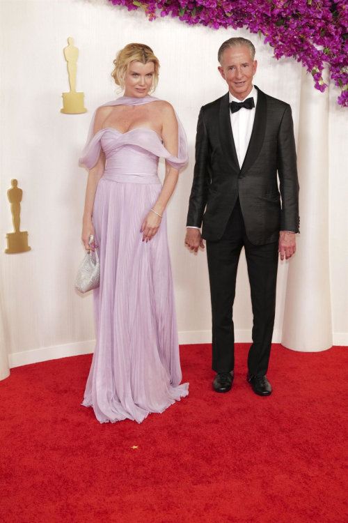 Eugenia Kuzmina at Academy Awards, March 2024 1