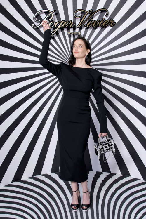 Eva Green at Vivier Op-Tical Roger Vivier Presentation Paris, February 2024