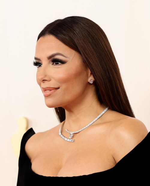 Eva Longoria at 96th Annual Academy Awards in Los Angeles, March 2024 2