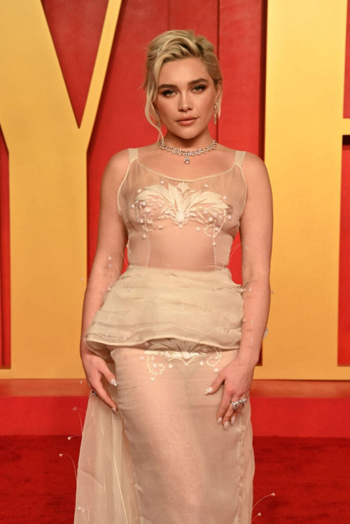 Florence Pugh at Vanity Fair Oscar Party in Beverly Hills, March 2024 2