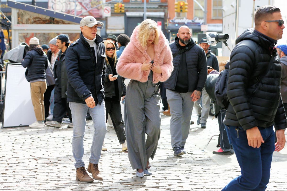 Gigi Hadid Filming a Maybelline Commercial on Mercer Street in New York, March 2024