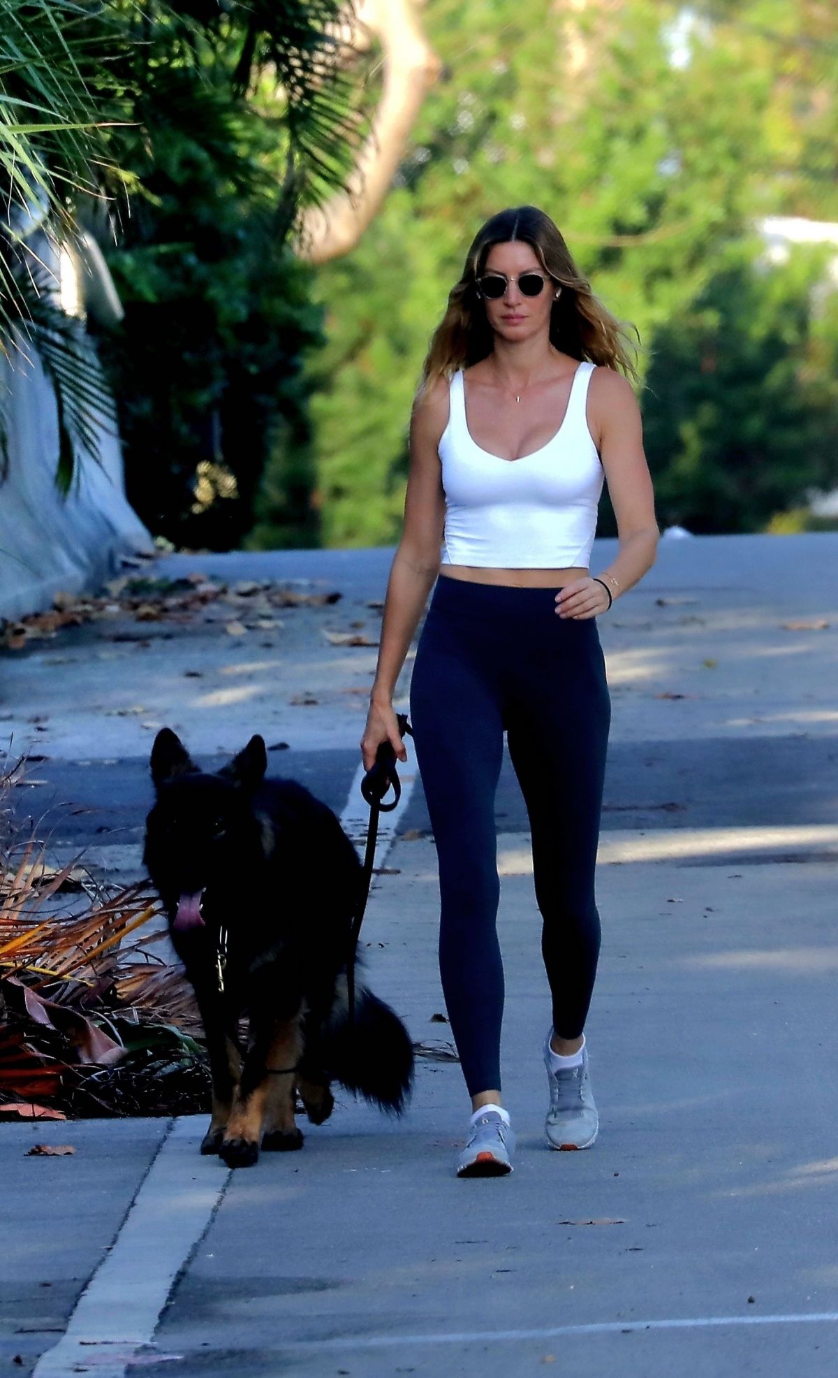 Gisele Bundchen Out for a Dog Walk in Miami, March 2024