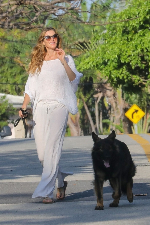 Gisele Bundchen Out with Her Dog in Miami Beach, March 2024