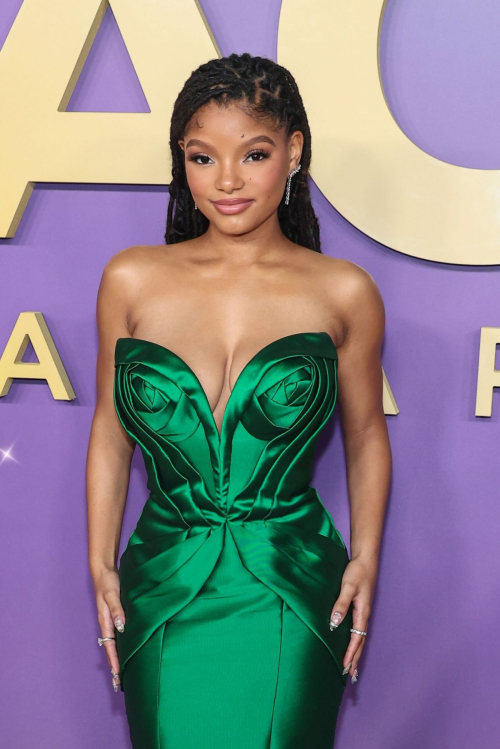 Halle Bailey at NAACP Image Awards in Los Angeles, March 2024 6