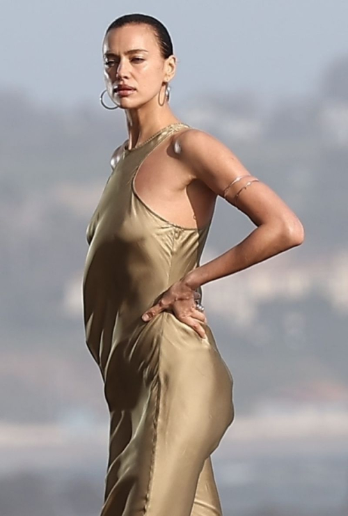 Irina Shayk Beach Photoshoot Malibu, March 2024 3