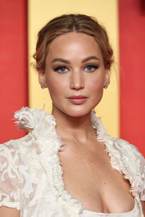 Jennifer Lawrence at Vanity Fair Oscar Party in Beverly Hills, March 2024 5