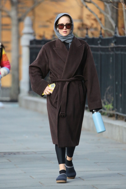 Jennifer Lawrence Heading to Gym New York, March 2024 1