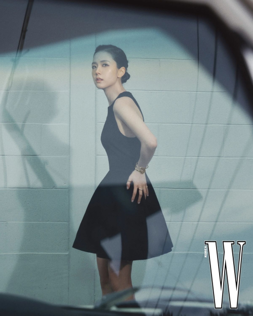 Jisoo for W Magazine Korea, April 2024 9