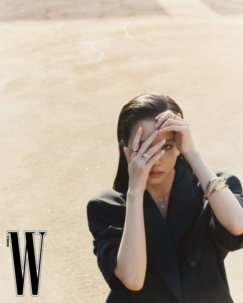 Jisoo for W Magazine Korea, April 2024 2