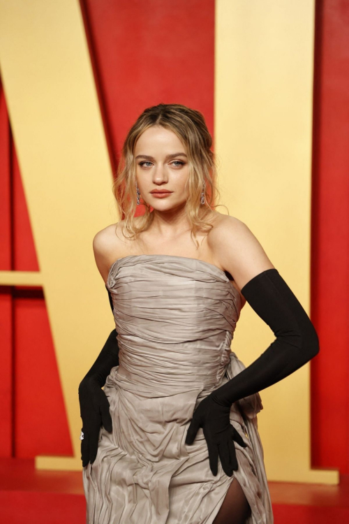 Joey King at Vanity Fair Oscar Party in Beverly Hills, March 2024 1