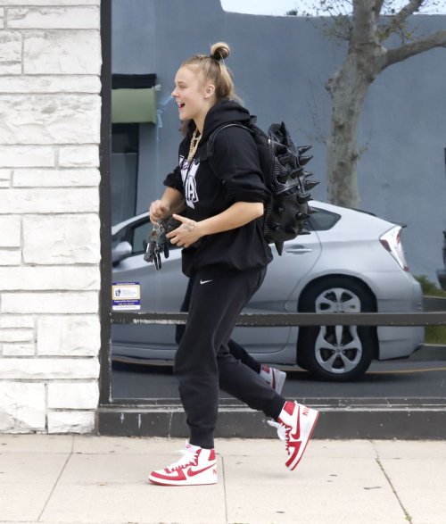 Jojo Siwa Arriving at Dance Practice Los Angeles 4